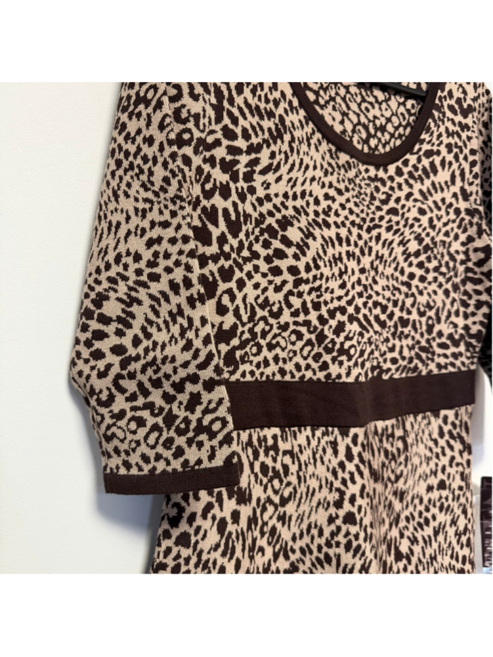 Women's Nina Leonard Dress Medium Camel Chocolate Animal Print Midi New NWT - Picture 13 of 16